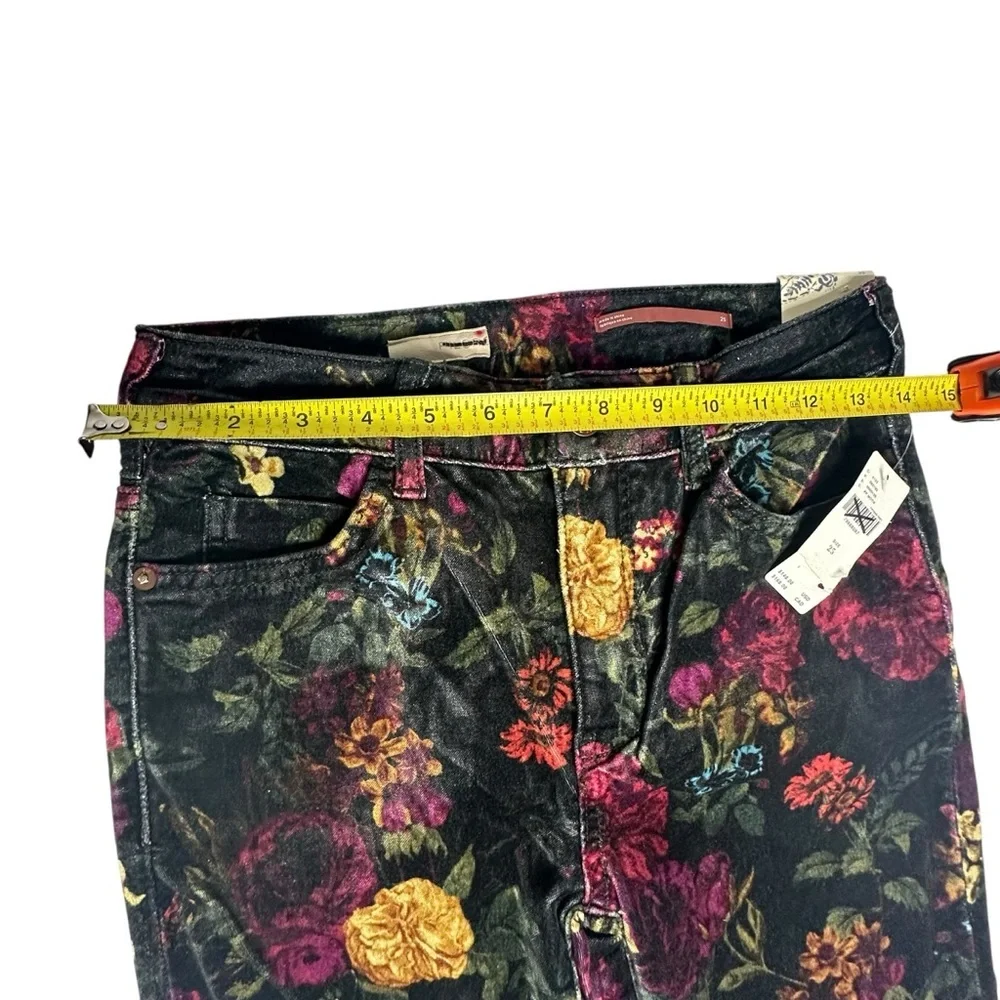 NWT Anthropologie Pilcro Velvet Floral Stretch Jeans 25 - Picture 12 of 16